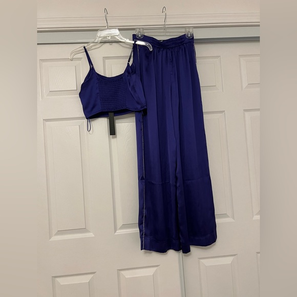 NWT House of Harlow Satin Two Piece Set Size S - Picture 6 of 9